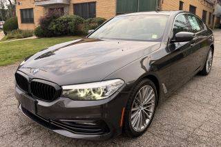 2018 BMW 5 Series 530i xDrive AWD photo