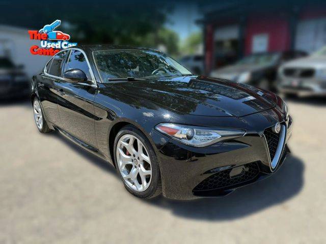 2018 Alfa Romeo Giulia Ti RWD photo