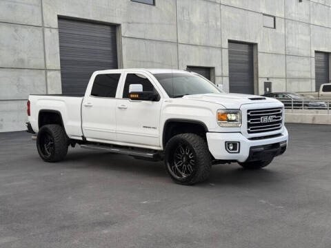 2018 GMC Sierra 2500HD SLE 4WD photo