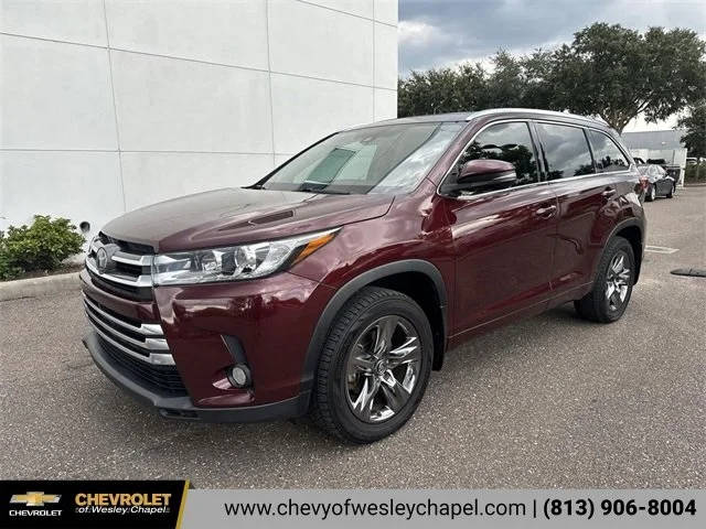 2018 Toyota Highlander Limited Platinum FWD photo