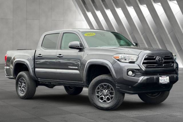 2018 Toyota Tacoma SR5 4WD photo