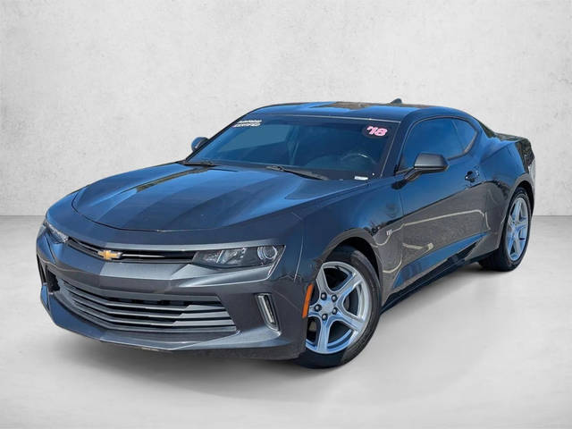 2018 Chevrolet Camaro 1LT RWD photo