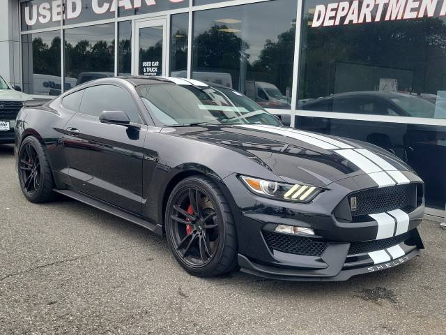 2018 Ford Mustang Shelby GT350 RWD photo