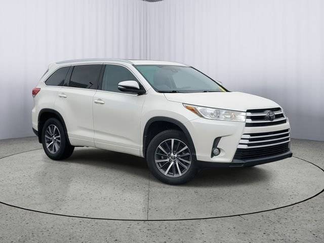2018 Toyota Highlander XLE AWD photo