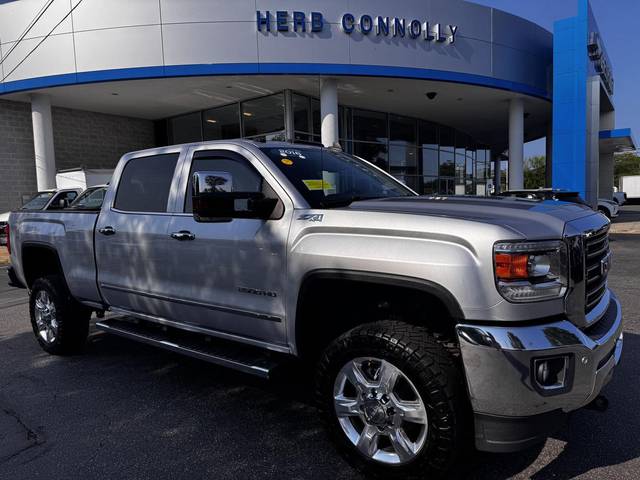 2018 GMC Sierra 2500HD SLT 4WD photo