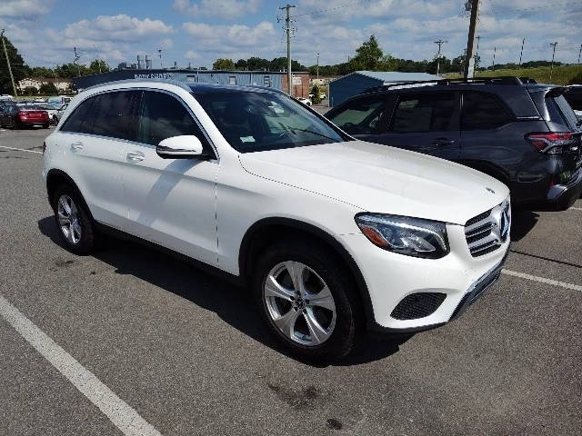 2018 Mercedes-Benz GLC-Class GLC 300 RWD photo