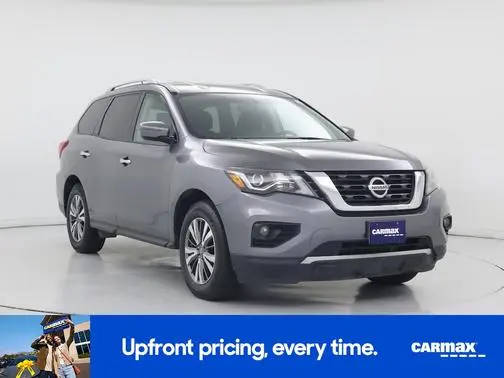 2018 Nissan Pathfinder SV 4WD photo