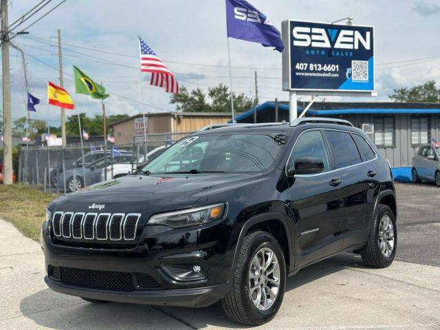 2019 Jeep Cherokee Latitude Plus 4WD photo