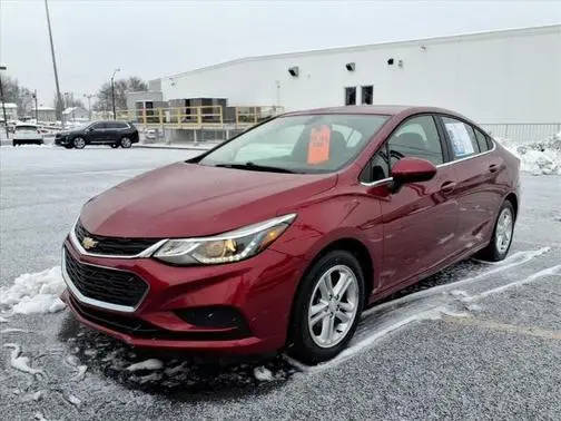 2018 Chevrolet Cruze LT FWD photo