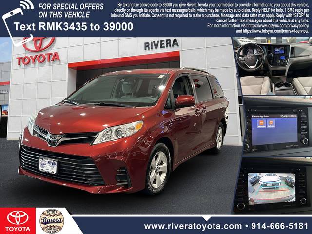 2018 Toyota Sienna LE FWD photo