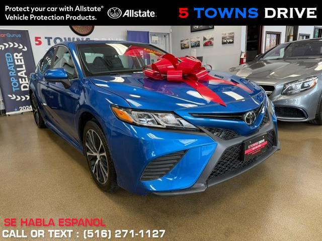 2018 Toyota Camry SE FWD photo