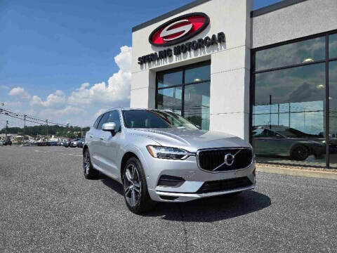 2018 Volvo XC60 Momentum AWD photo