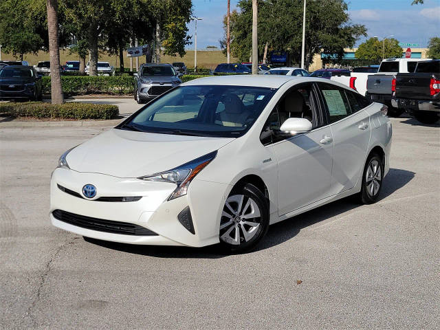 2018 Toyota Prius Two FWD photo