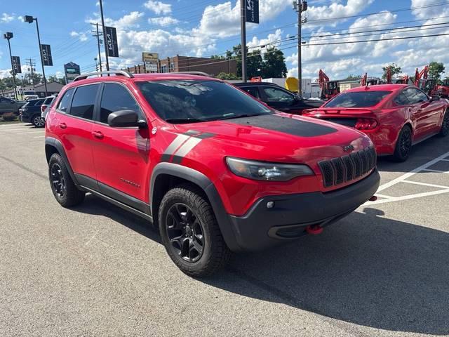 2019 Jeep Cherokee Trailhawk 4WD photo