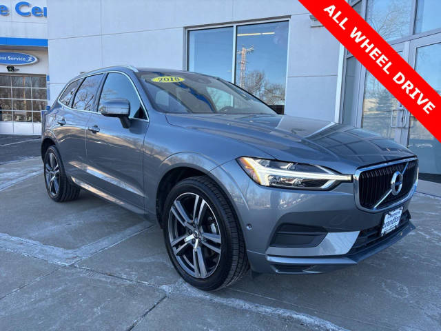 2018 Volvo XC60 Momentum AWD photo