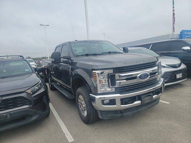 2018 Ford F-250 Super Duty XLT 4WD photo