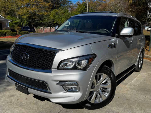 2017 Infiniti QX80 4WD photo