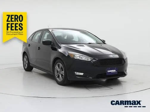 2018 Ford Focus SE FWD photo