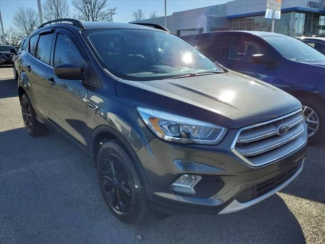 2018 Ford Escape SEL 4WD photo