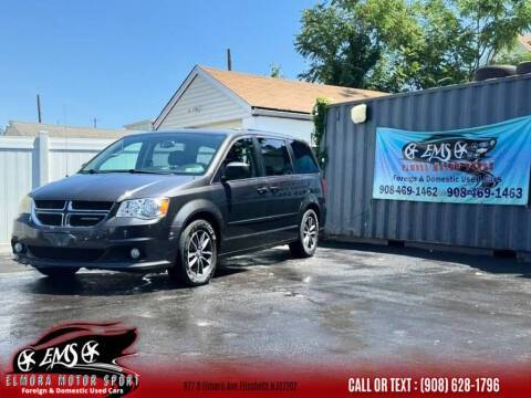 2017 Dodge Grand Caravan SXT FWD photo