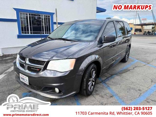 2017 Dodge Grand Caravan SXT FWD photo