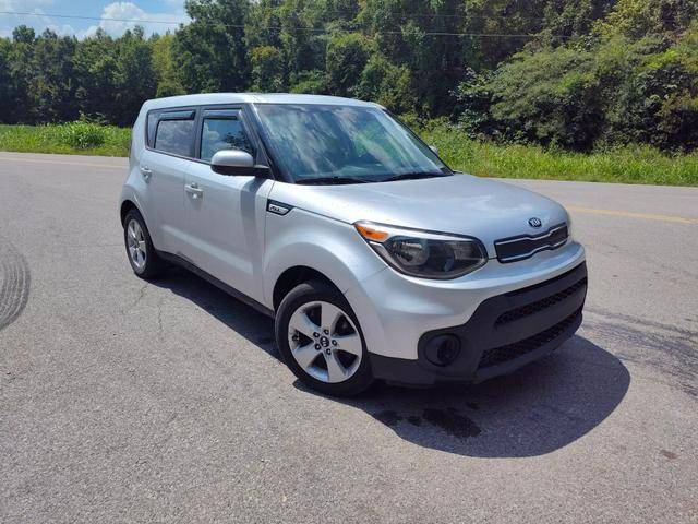 2018 Kia Soul Base FWD photo