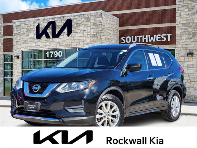 2017 Nissan Rogue SV FWD photo