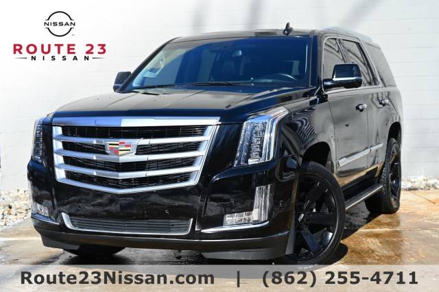 2018 Cadillac Escalade Luxury 4WD photo
