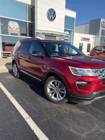 2018 Ford Explorer XLT 4WD photo