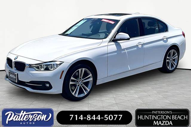 2018 BMW 3 Series 330i RWD photo