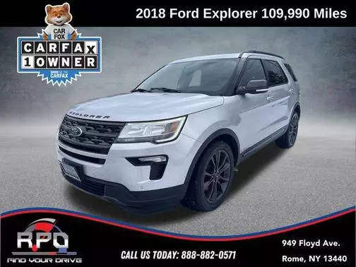 2018 Ford Explorer XLT 4WD photo