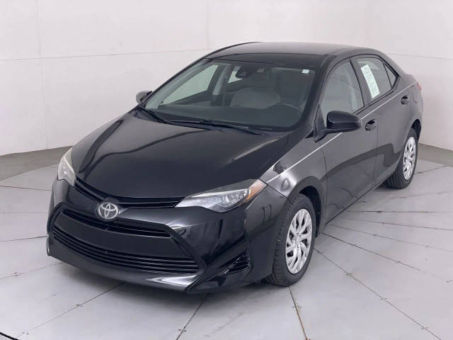 2018 Toyota Corolla LE FWD photo