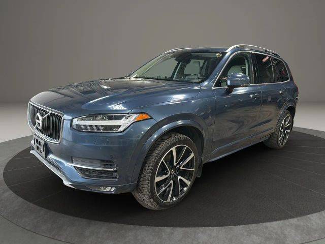 2018 Volvo XC90 Momentum AWD photo