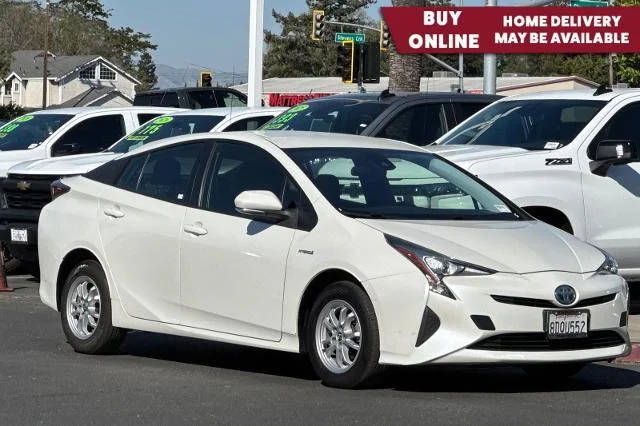 2018 Toyota Prius One FWD photo