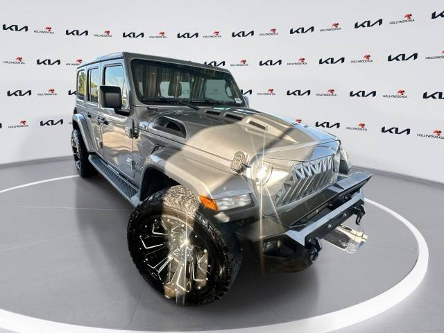 2018 Jeep Wrangler Unlimited Sahara 4WD photo
