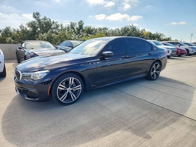 2019 BMW 7 Series 740i RWD photo