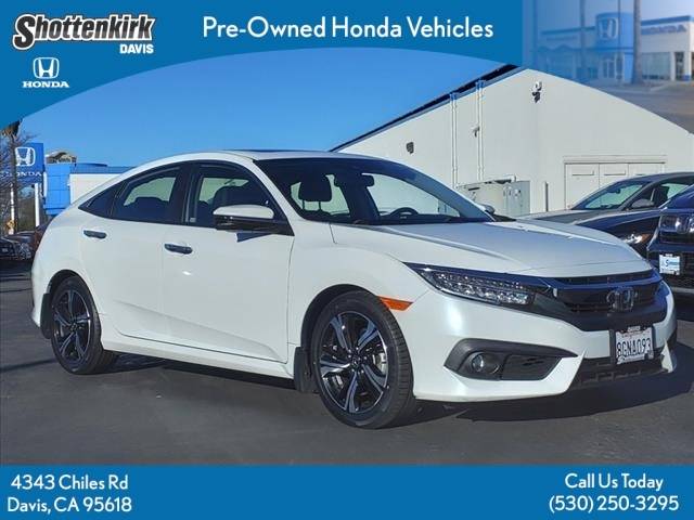 2018 Honda Civic Touring FWD photo