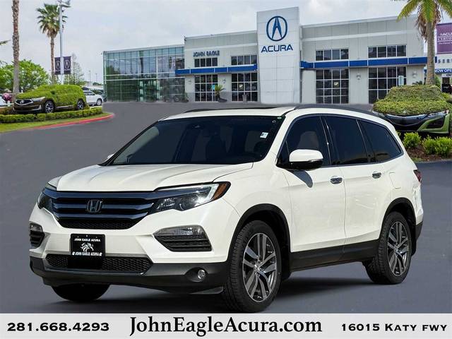 2018 Honda Pilot Touring FWD photo