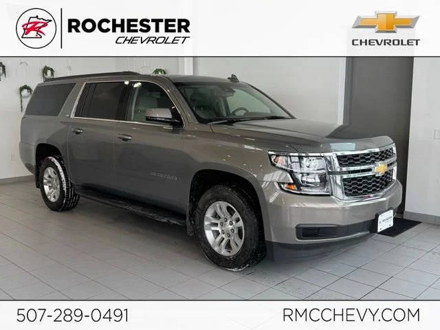 2018 Chevrolet Suburban LT 4WD photo