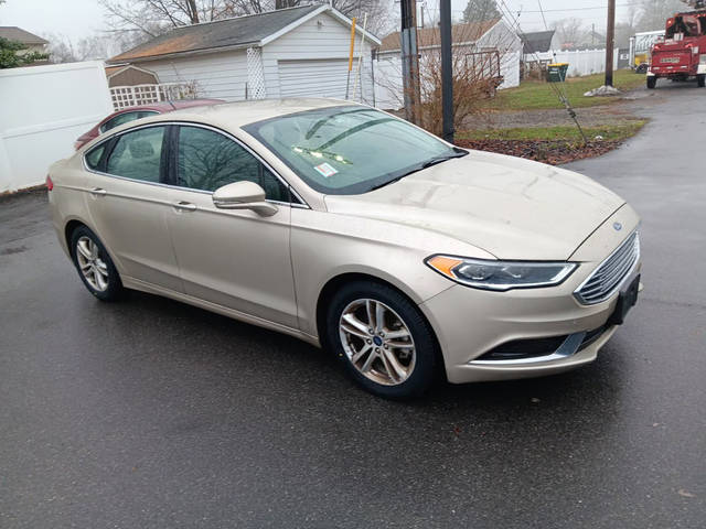 2018 Ford Fusion SE FWD photo