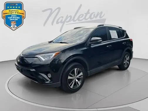 2018 Toyota RAV4 XLE AWD photo