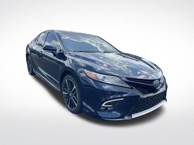 2018 Toyota Camry XSE FWD photo