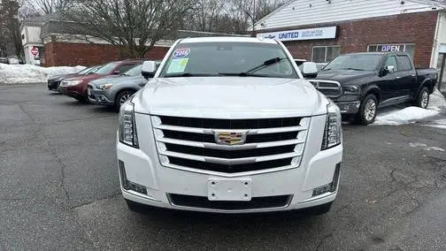 2018 Cadillac Escalade Luxury 4WD photo