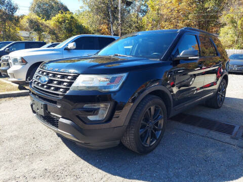 2017 Ford Explorer XLT 4WD photo