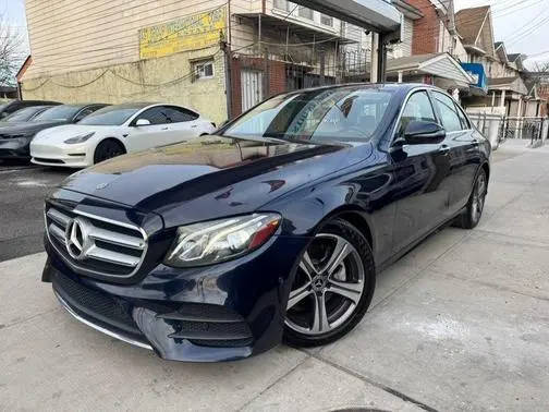 2018 Mercedes-Benz E-Class E 300 RWD photo