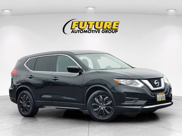 2017 Nissan Rogue S FWD photo