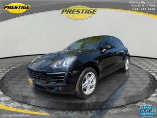 2018 Porsche Macan AWD photo