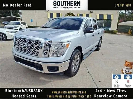 2018 Nissan Titan SV 4WD photo