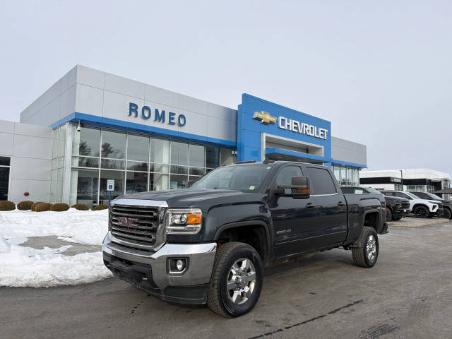 2018 GMC Sierra 2500HD SLE 4WD photo