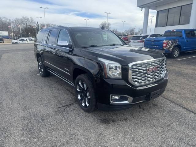 2018 GMC Yukon XL Denali 4WD photo